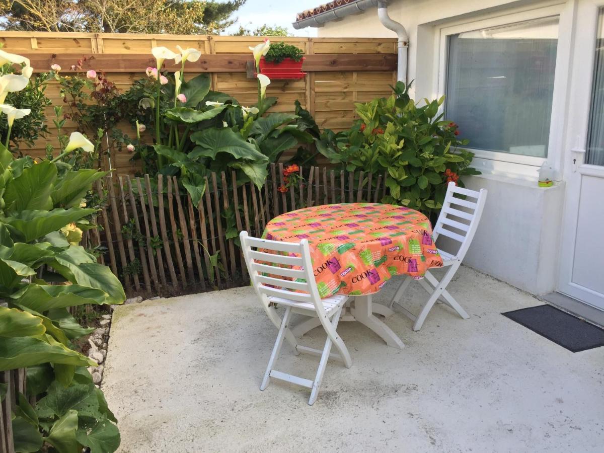 Petite Maison Dans Le Jardin Ars-en-Ré Eksteriør billede